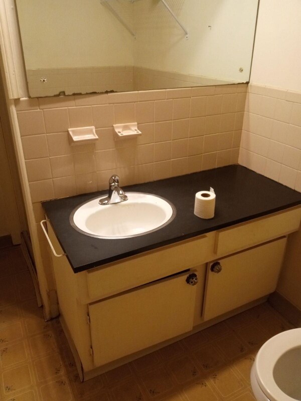 Building Photo - 603 Dawn Dr