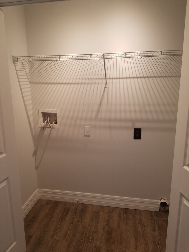 Building Photo - Beautiful Renovated 2-Bedroom, 2-Bathroom Home in Apopka