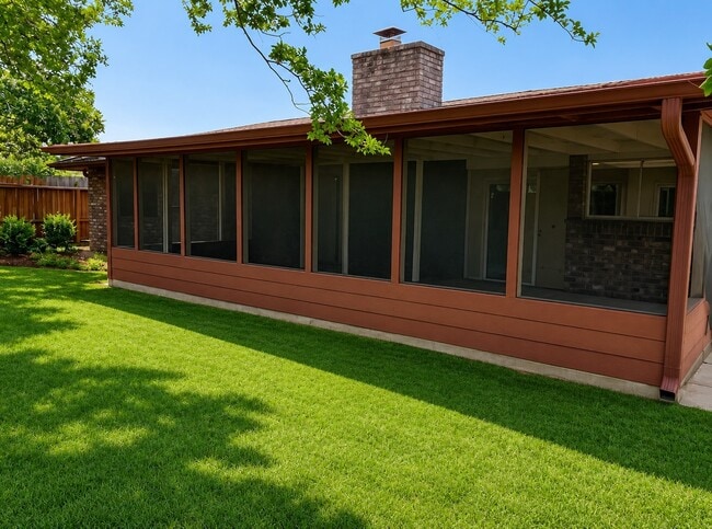 Building Photo - 8206 Westbank Ave