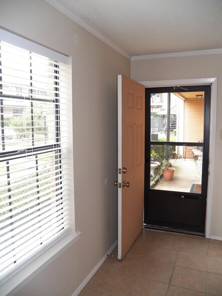 No stairs from Assigned Covered Parking Space to front door - 400 W South Town Dr