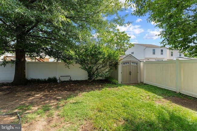Building Photo - 8561 Skipjack Pl
