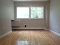Building Photo - 1174 Sherman Ave