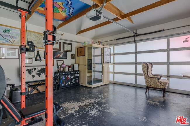 Building Photo - 6601 Rubio Ave