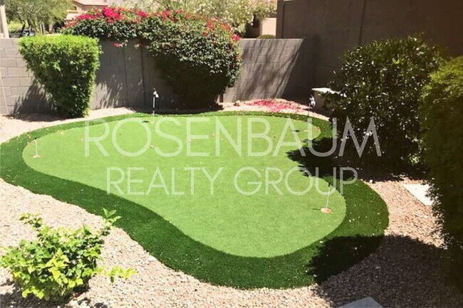 Building Photo - Luxury Living in Scottsdale’s McDowell Mou...