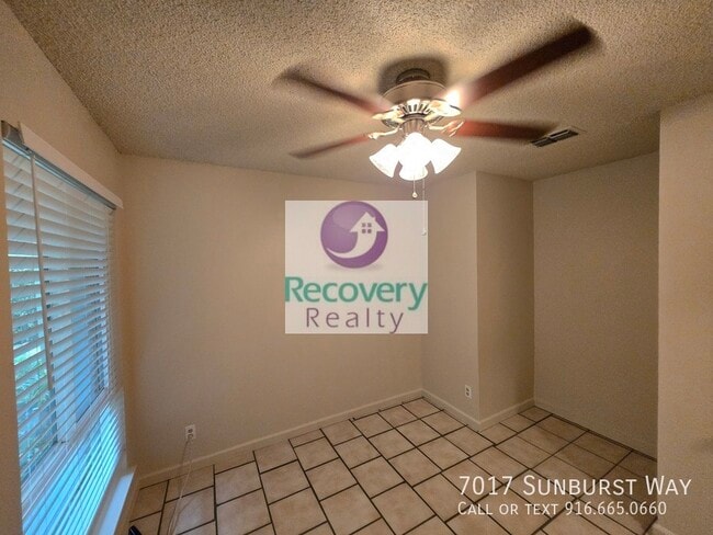 Building Photo - 7017 Sunburst Way