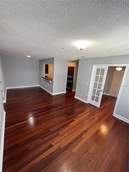 Building Photo - 2035 Dixie Belle Dr