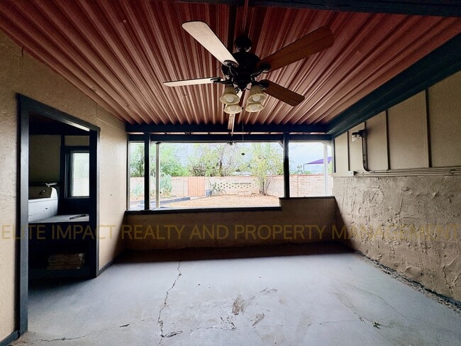 Building Photo - 4740 E Melissa St