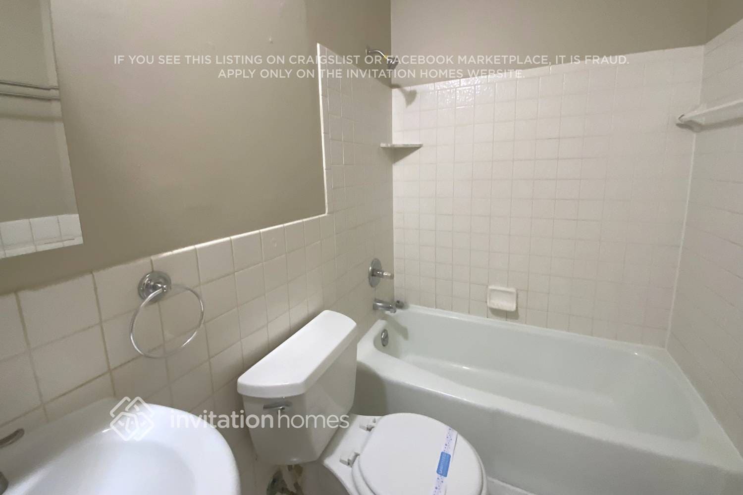 Building Photo - 1716 Lamplight Dr