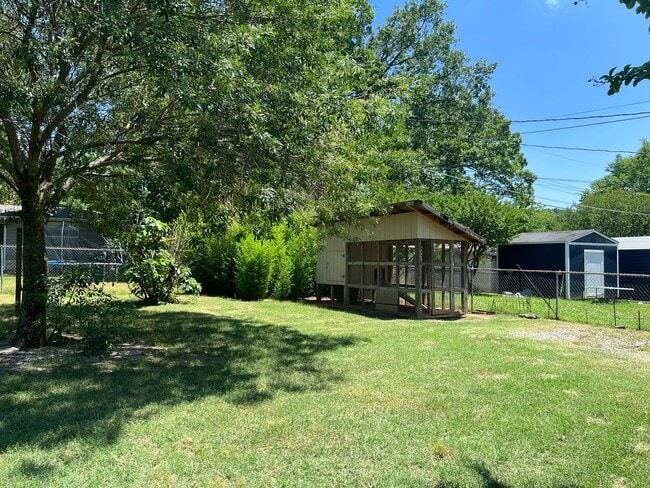 Building Photo - 4306 Orange St