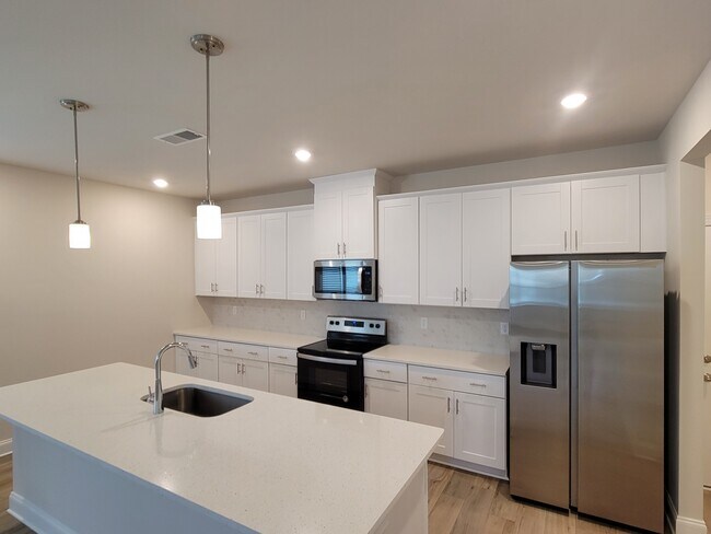 Building Photo - 716 Taylor Bend