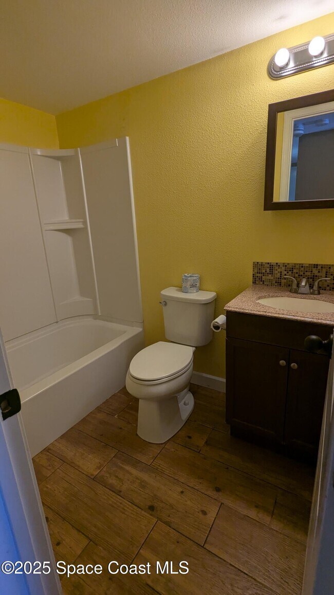 Building Photo - 107 San Juan Cir