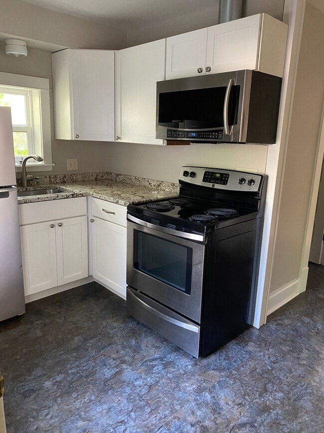 Building Photo - McDonough