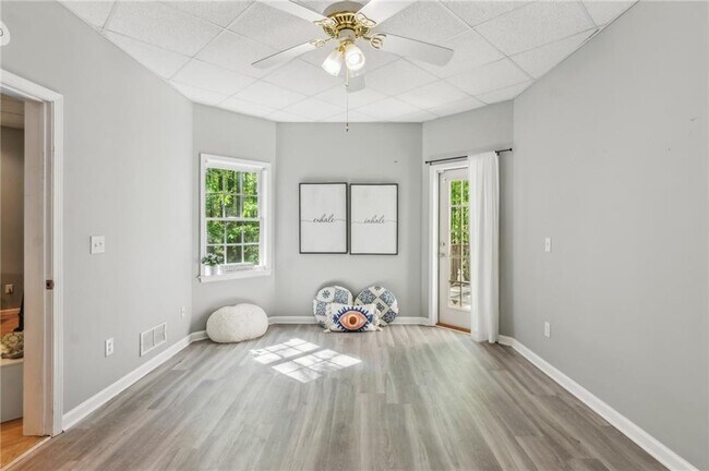 Building Photo - 4750 Spring Wood Trace