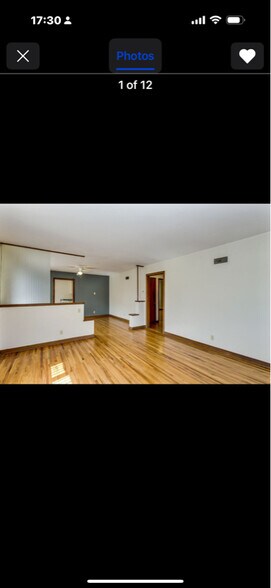 Building Photo - 427 S Oliver Ave