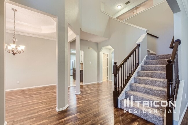 Building Photo - 4649 Devonshire Dr