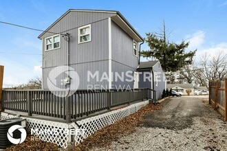 Building Photo - 4823 N Brighton Ave