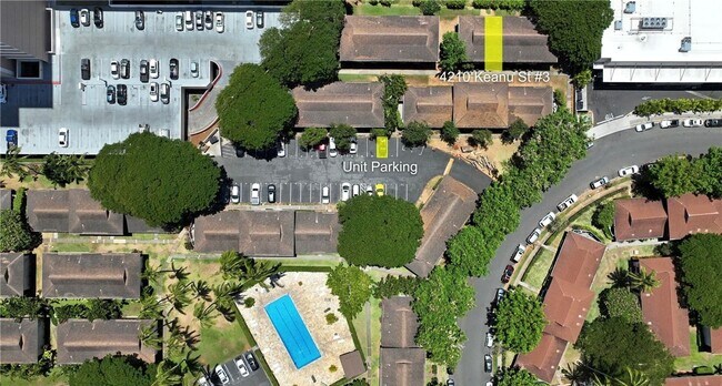 Building Photo - Renovated Tropic Gardens Town House for rent!