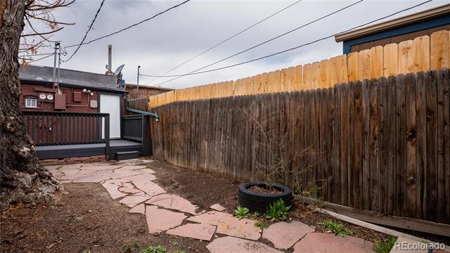 Building Photo - 338 Inca St