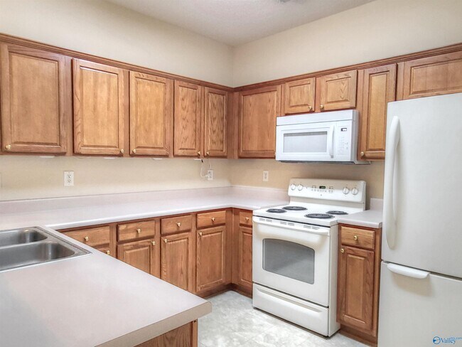 Building Photo - 202 Madison Villas Way