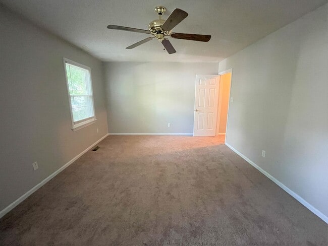 Building Photo - 115 Tannin Bark Trail