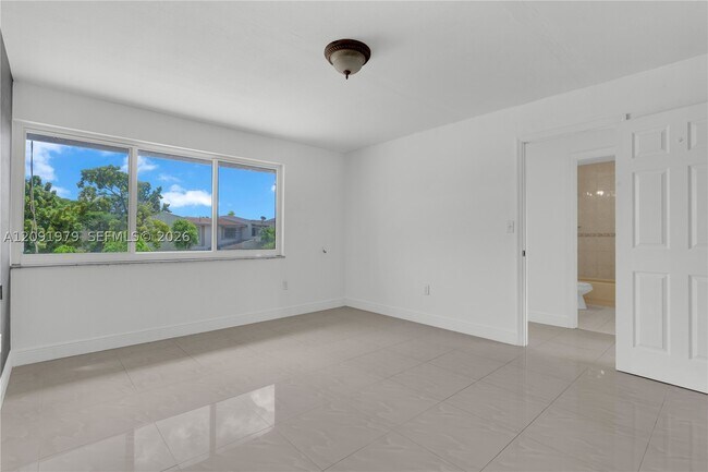 Building Photo - 11333 SW 69th Ln