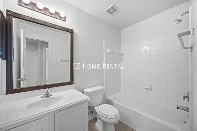 Building Photo - 59 E Stedhill Loop