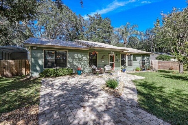 Building Photo - 2113 Talbot Ct