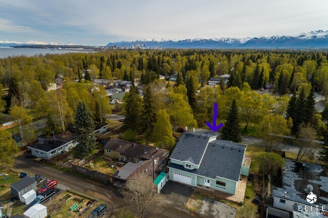 Building Photo - 2454 Tulik Dr