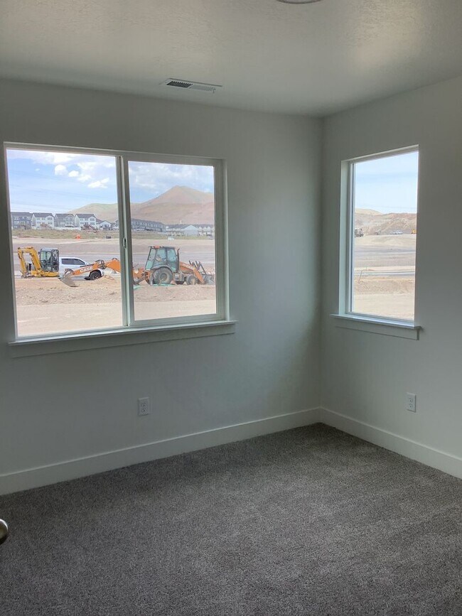 Building Photo - New Construction Townhome Located in Prime...