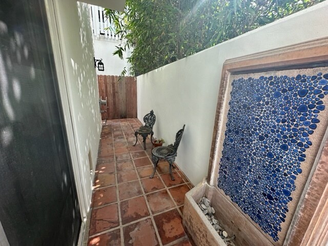 patio for studio - 138 15th Pl