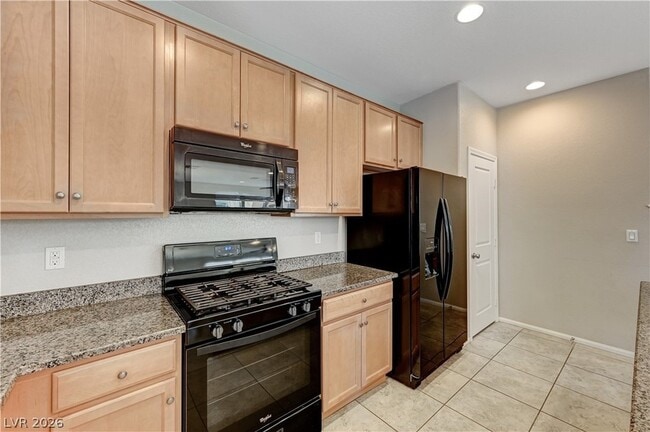 Building Photo - 10679 Country Knoll Way