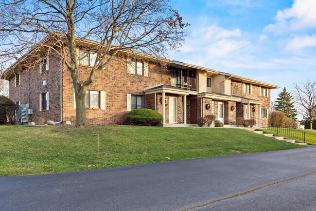 Building Photo - 6720 Mariner Dr
