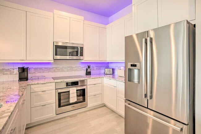 Building Photo - 15310 TX-105