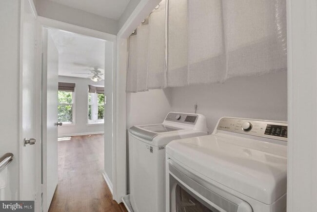 Building Photo - 2120 Whisperwood Glen Ln