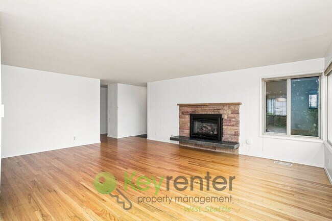 Building Photo - 924 S 226th Pl