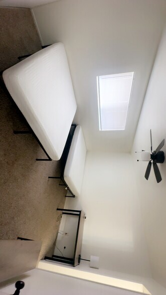 Building Photo - 3181 Kearsage Dr