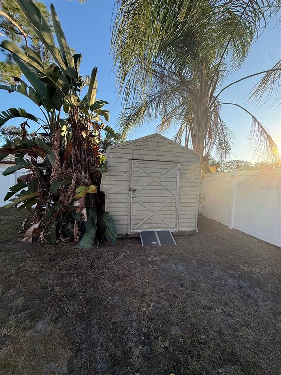 Building Photo - 15204 Monet Dr