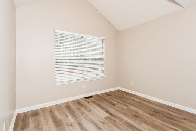 Building Photo - 3590 Broad Oak Ct