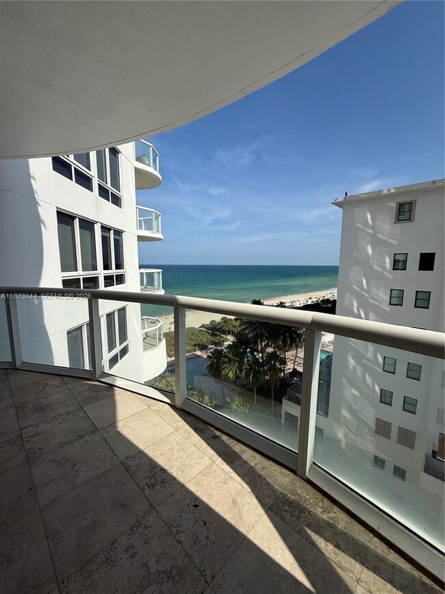 Building Photo - 6365 Collins Ave