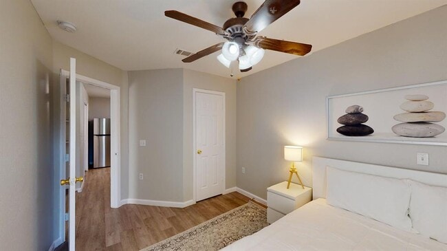 Building Photo - 5105 Spruce Cove