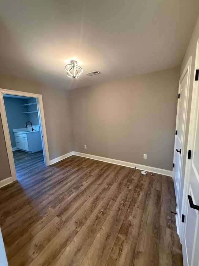 Building Photo - 3593 Harper Woods Ln