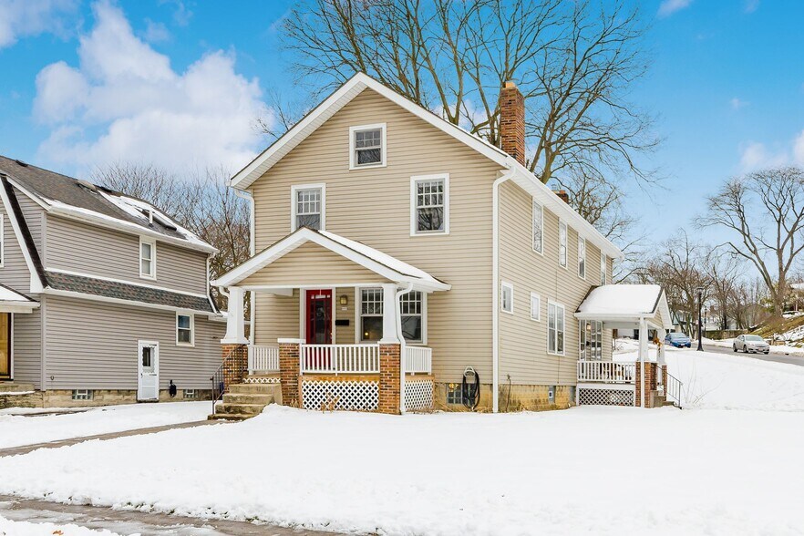 Building Photo - 995 Palmer Rd