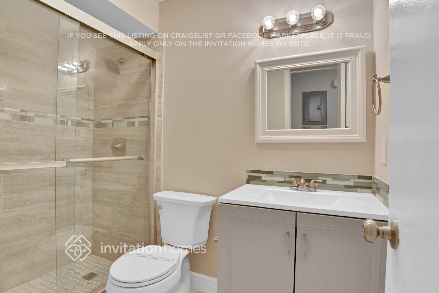 Building Photo - 243 Mante Dr