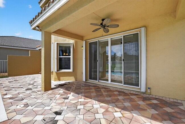 Building Photo - 8326 Emerald Winds Cir