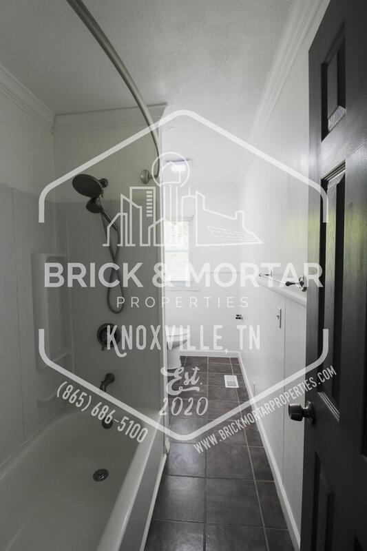 Building Photo - 170 W Wadsworth Cir