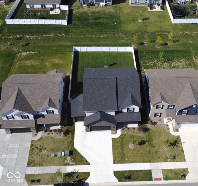 Building Photo - 20130 Allegheny Ln