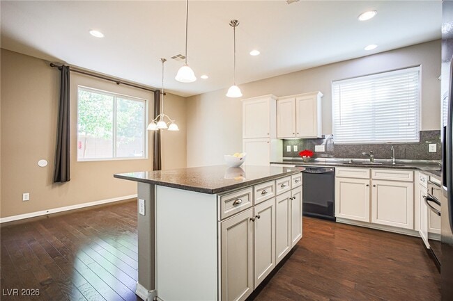 Building Photo - 10976 Toscano Gardens St