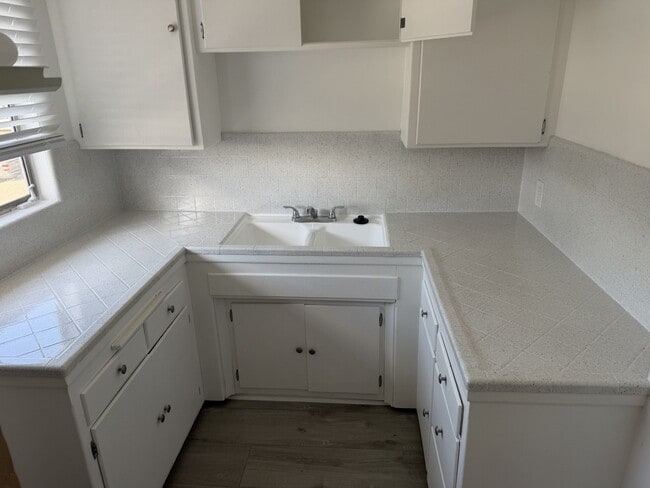 Floorplan - 5919-5925 Crenshaw Blvd