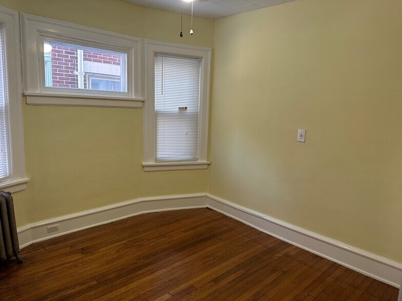 Building Photo - 783 Potomac Ave