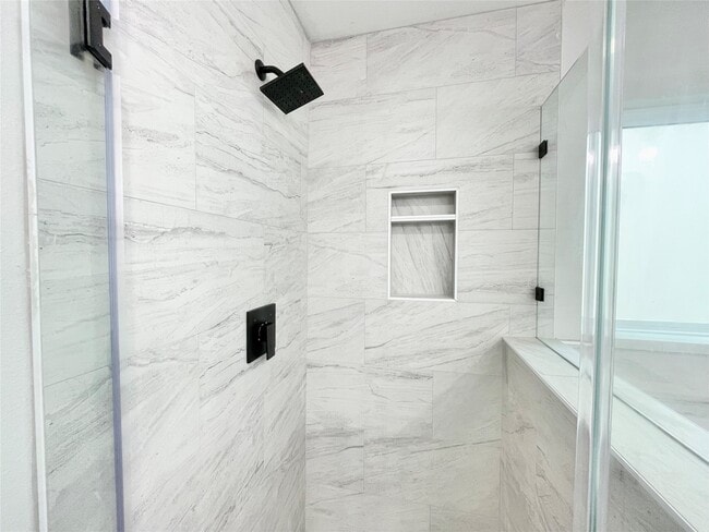 Building Photo - 20919 Hall Colony Ct